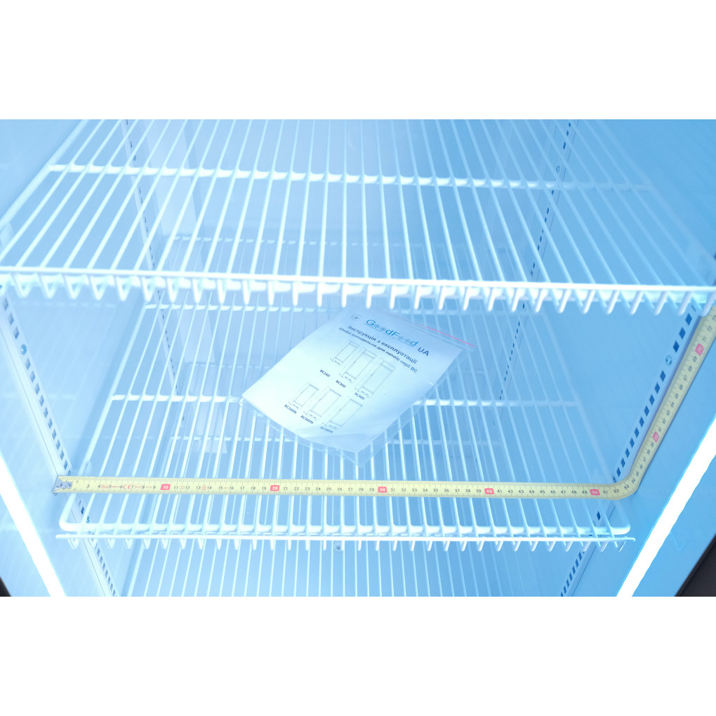 Шафа холодильна для напоїв GoodFood BC480BW2LEDCOL чорна-біла 