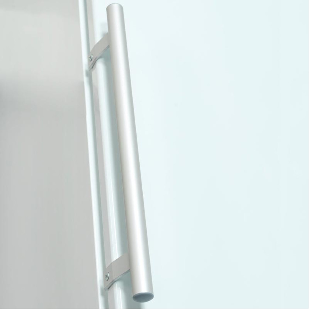 Шафа холодильна CC48DM-P600FD Snaige